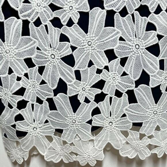 NWT Eliza J Women s Floral lace crochet overlay sleeveless dress Ivory Navy 6 - Picture 3 of 6